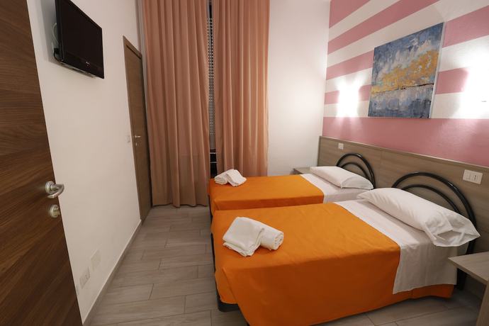 Imagen de la habitación del Hotel Leonardo da Vinci, Milán. Foto 8
