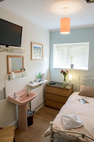 Imagen de la habitación del Hotel Leonardo's Guest House. Foto 3