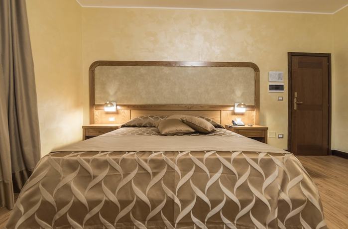 Imagen de la habitación del Hotel Leone De Castris Wine Hotel. Foto 13