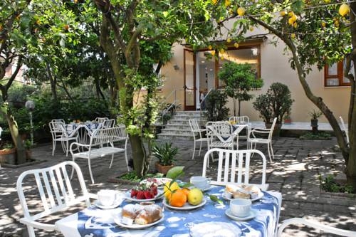 Imagen general del Hotel Leone, Sorrento. Foto 9