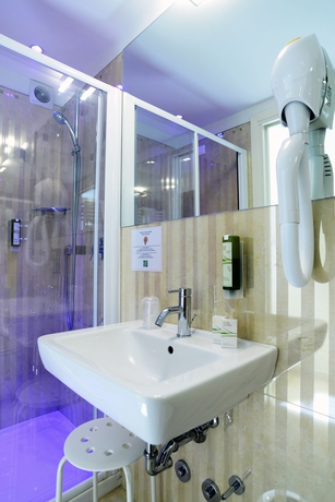 Imagen de la habitación del Hotel Leone, Venecia. Foto 10