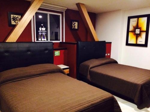 Imagen general del Hotel Leones. Foto 3