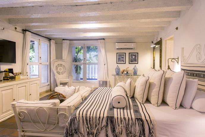 Imagen de la habitación del Hotel Leones de Alba Boutique. Foto 5
