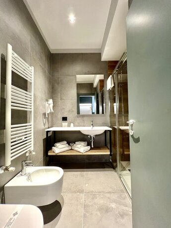 Imagen de la habitación del Hotel Leonessa, Brescia. Foto 17