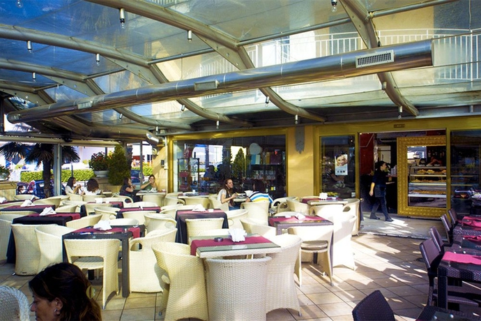 Imagen del bar/restaurante del Hotel Leonessa, Volla. Foto 1