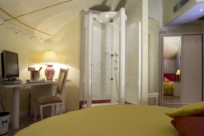 Imagen de la habitación del Hotel Leonessa, Volla. Foto 8