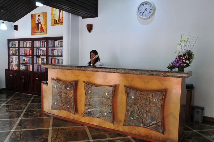Imagen de los interiores del Hotel Leoney Resort. Foto 12