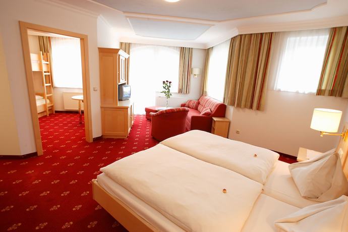 Imagen de la habitación del Hotel Leonhard. Foto 4