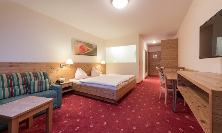 Imagen de la habitación del Hotel Leonhard. Foto 15