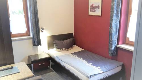 Imagen de la habitación del Hotel Leonhardihof. Foto 7