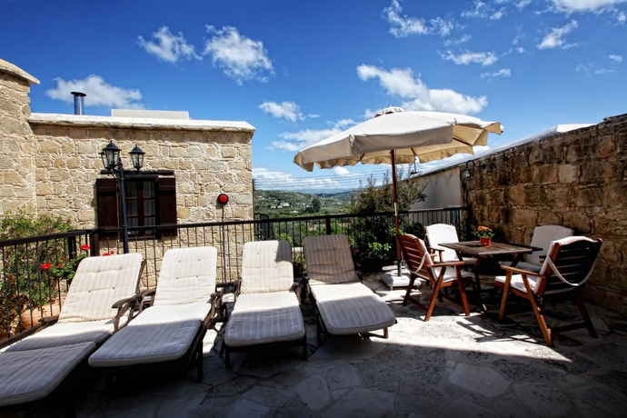 Imagen de los exteriores del Hotel Leonidas Village Houses. Foto 8