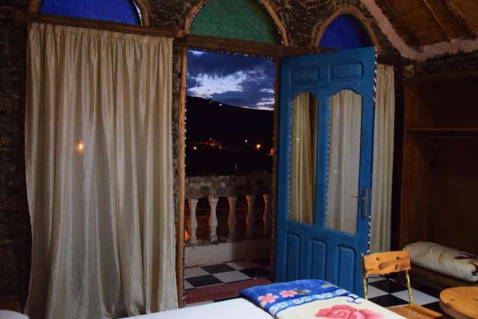 Imagen de la habitación del Hotel Leonor. Foto 8