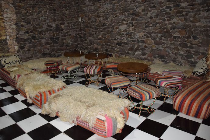 Imagen de los interiores del Hotel Leonor. Foto 20