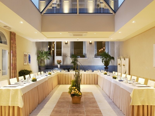 Imagen general del Hotel Leopold Brussels Eu. Foto 5