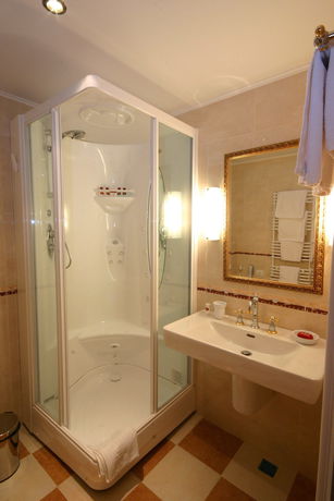 Imagen de la habitación del Hotel Leopold I. Foto 9