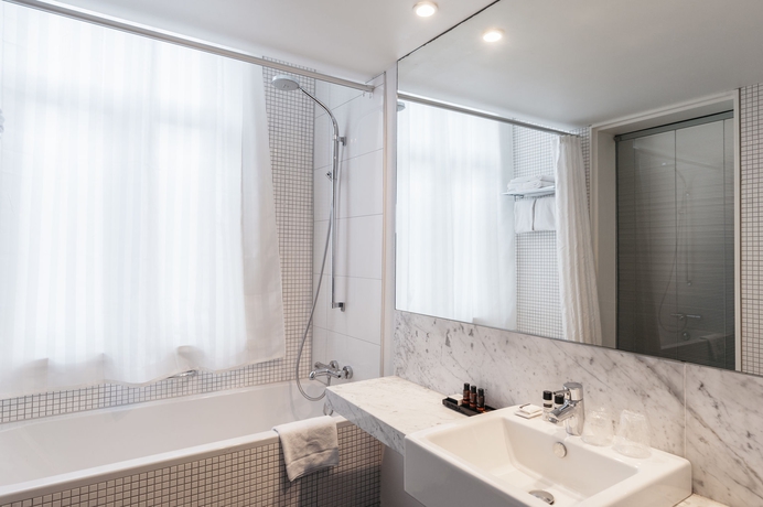 Imagen de la habitación del Hotel Leopold Ostend. Foto 2