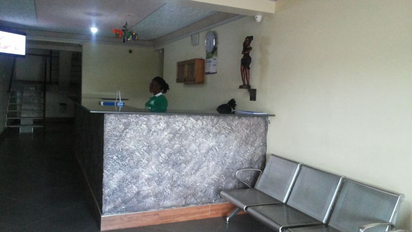 Imagen de los interiores del Hotel Leosim. Foto 17