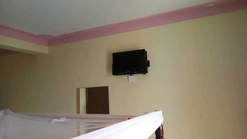 Imagen de la habitación del Hotel Leosim. Foto 9
