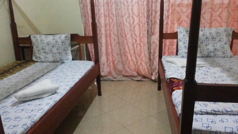 Imagen de la habitación del Hotel Leosim. Foto 10