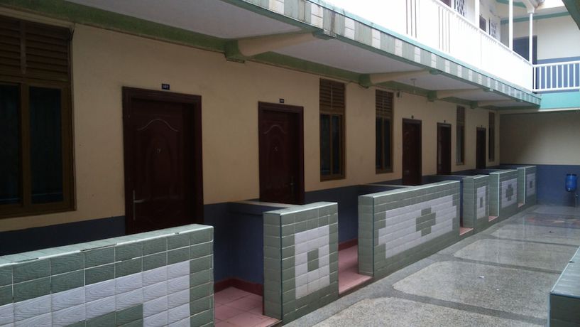 Imagen de los interiores del Hotel Leosim Nebbi. Foto 20