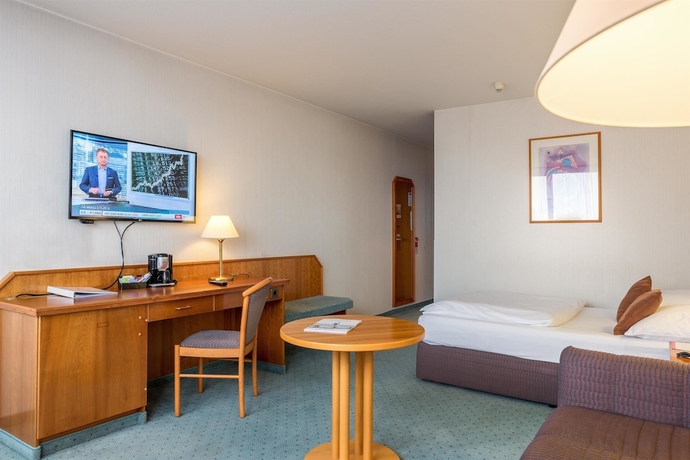 Imagen de la habitación del Hotel Leoso Ludwigshafen. Foto 3