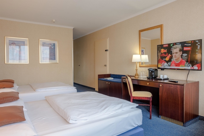 Imagen de la habitación del Hotel Leoso Ludwigshafen. Foto 8