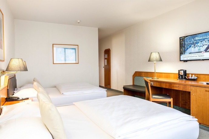 Imagen de la habitación del Hotel Leoso Ludwigshafen. Foto 10