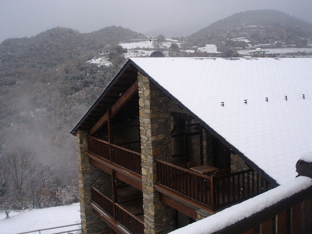 Imagen de los exteriores del Hotel L'era De Cal Bastida - Guest House. Foto 4