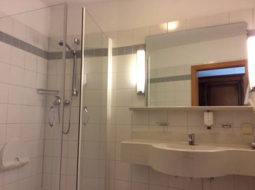 Imagen de la habitación del Hotel Lercher. Foto 3