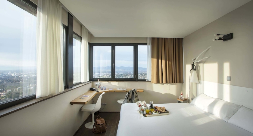 Imagen de la habitación del Hotel L'ermitage Cuisine-à-manger. Foto 2