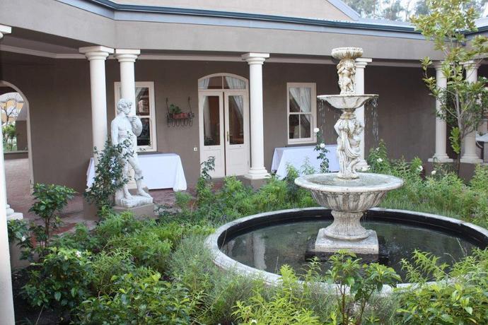 Imagen de los interiores del Hotel L'ermitage Franschhoek Chateau and Villas. Foto 37