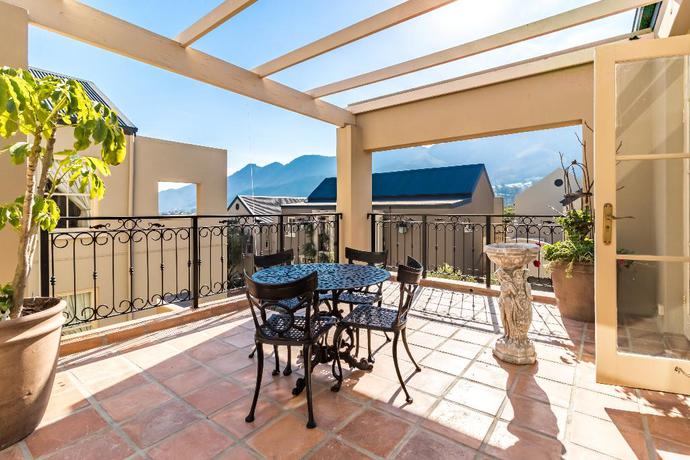 Imagen de la habitación del Hotel L'ermitage Franschhoek Chateau and Villas. Foto 30