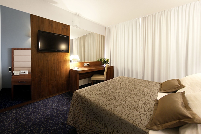 Imagen de la habitación del Hotel Lero. Foto 10