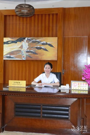 Imagen de los interiores del Hotel Leroy Hotel Wuzhishan. Foto 20