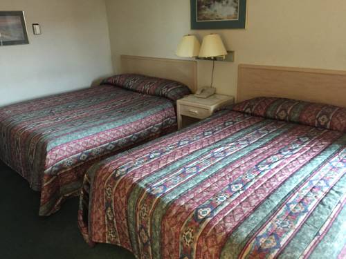 Imagen de la habitación del Hotel Leroys Motor Inn. Foto 4