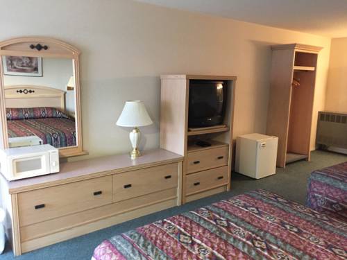 Imagen de la habitación del Hotel Leroys Motor Inn. Foto 8