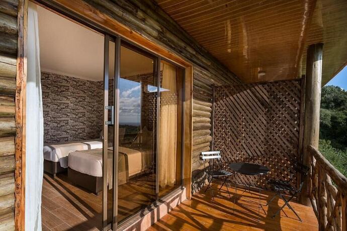 Imagen general del Hotel Lerruat Log Resort. Foto 5