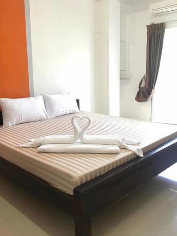 Imagen de la habitación del Hotel Lert Sri. Foto 5