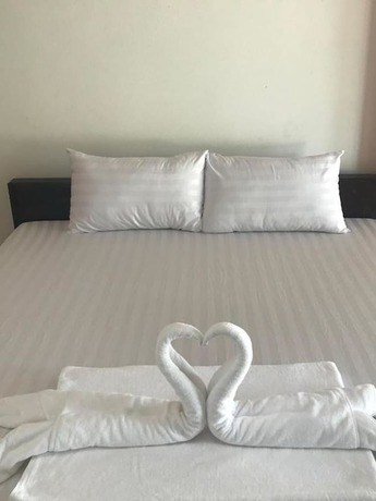 Imagen de la habitación del Hotel Lert Sri. Foto 8