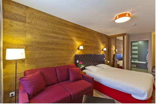 Imagen de la habitación del Hotel Les 2 Lacs. Foto 3