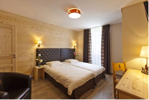 Imagen de la habitación del Hotel Les 2 Lacs. Foto 11
