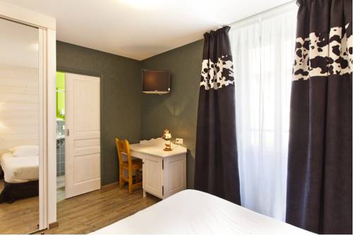 Imagen de la habitación del Hotel Les 2 Lacs. Foto 13