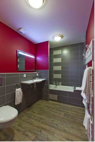Imagen de la habitación del Hotel Les 2 Lacs. Foto 16