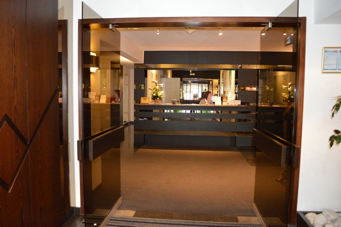 Imagen de los interiores del Hotel Les 3 Clés. Foto 16