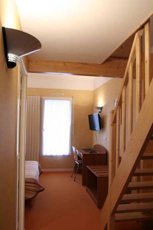 Imagen de la habitación del Hotel Les 3 Marchands. Foto 10