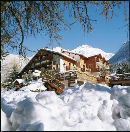 Imagen de la habitación del Hotel Les Airelles. Foto 6