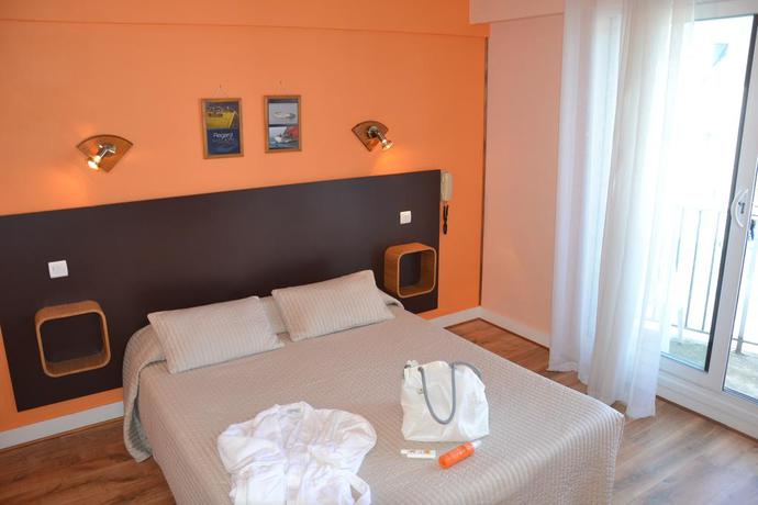 Imagen general del Hotel Les Alignements. Foto 10