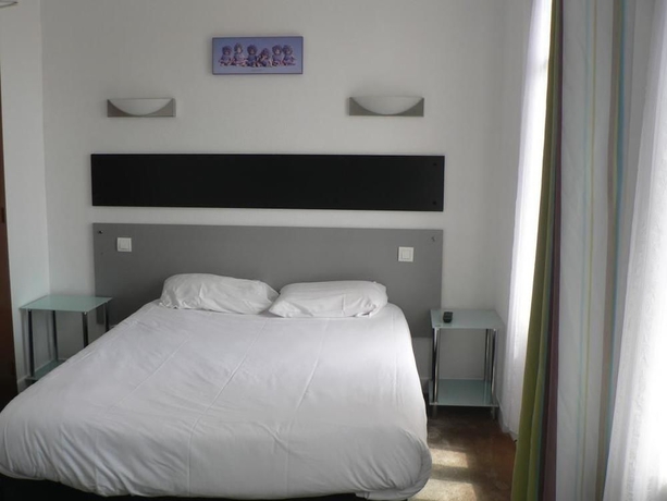 Imagen de la habitación del Hotel Les Alizés. Foto 9