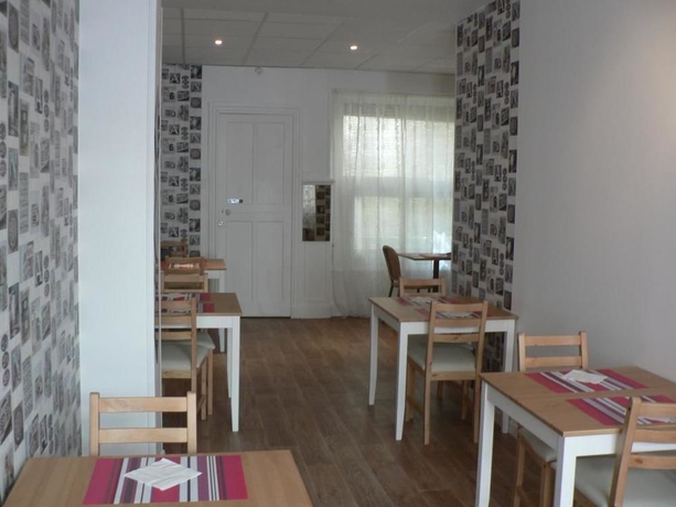 Imagen del bar/restaurante del Hotel Les Alizés. Foto 4