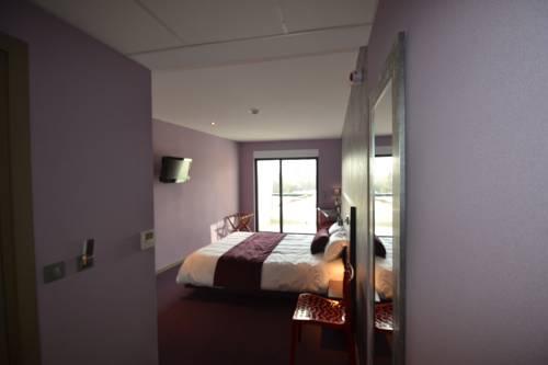 Imagen de la habitación del Hotel Les Alizés, Lipsheim. Foto 3